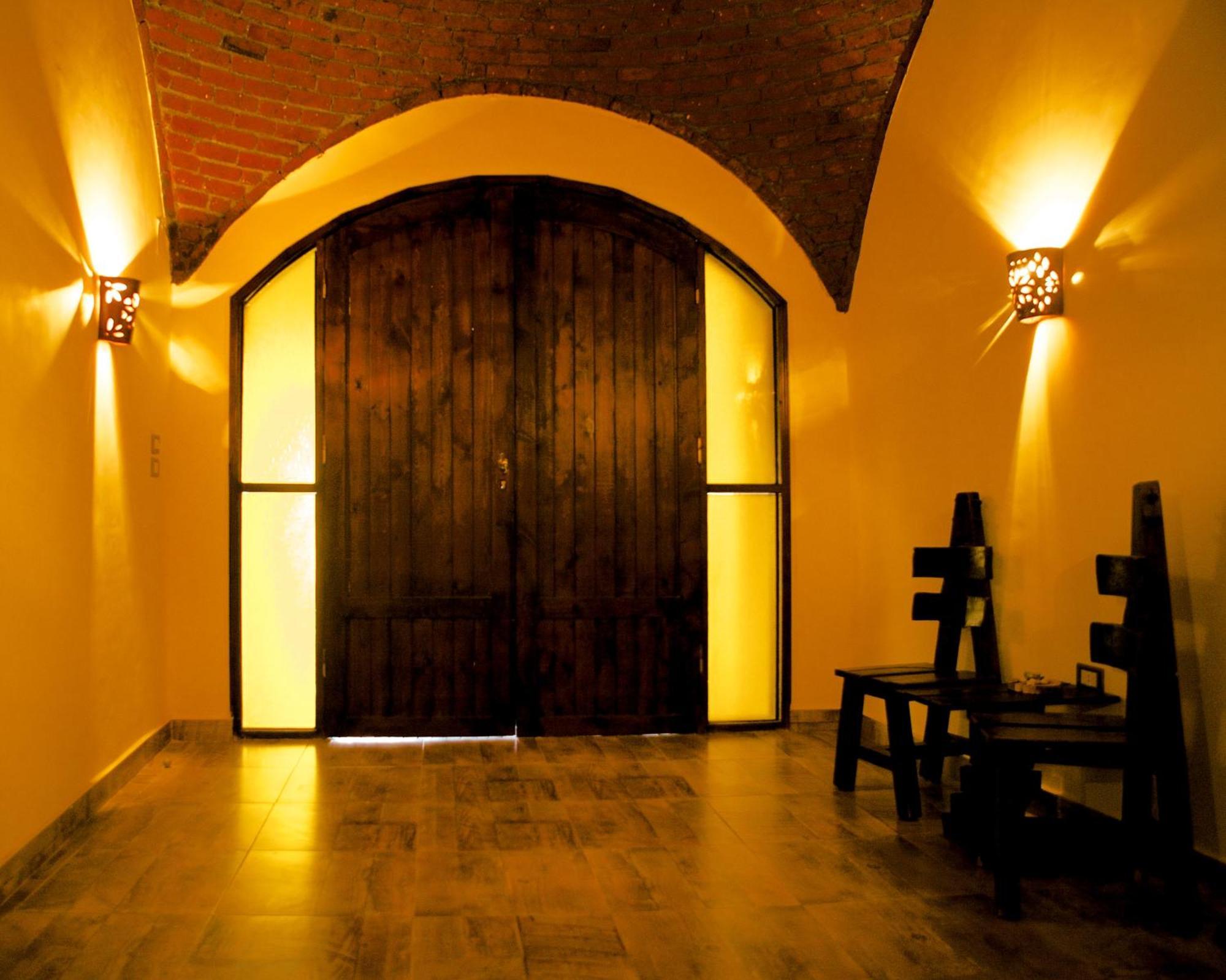 Hadouta Masreya Nubian Guest House 阿斯旺 外观 照片