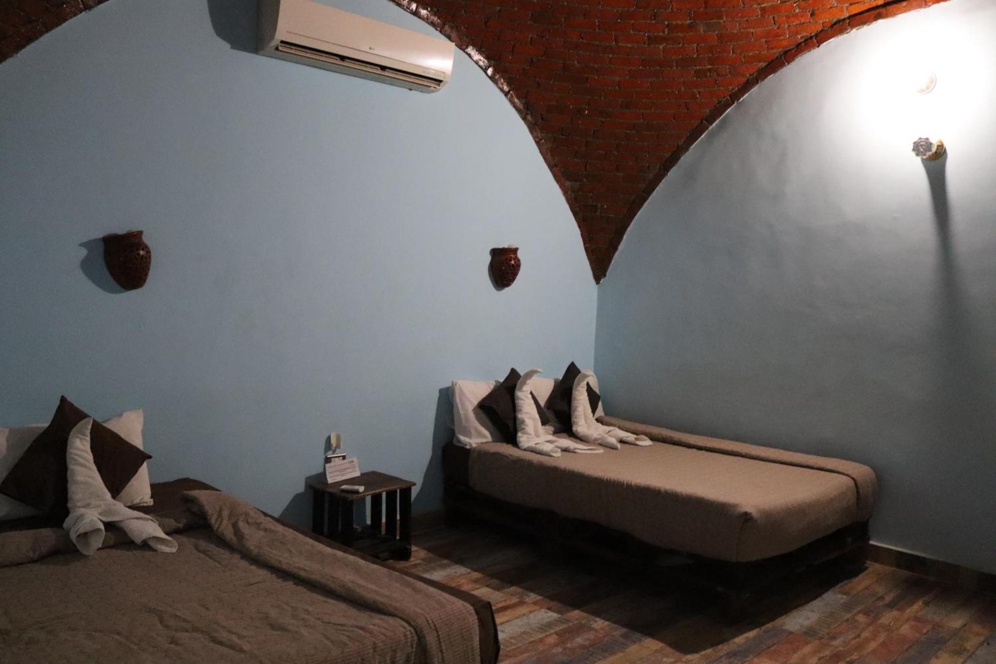 Hadouta Masreya Nubian Guest House 阿斯旺 外观 照片