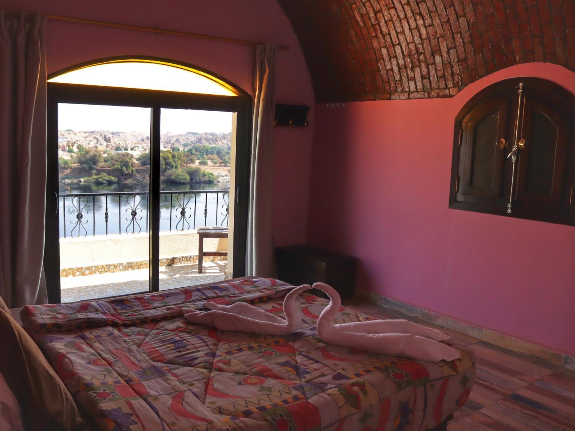 Hadouta Masreya Nubian Guest House 阿斯旺 外观 照片